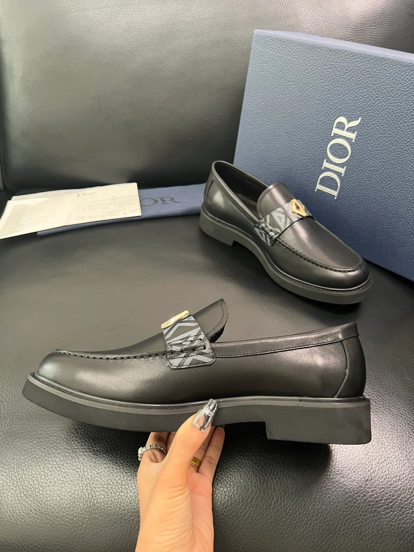 Men's men's shoes💰860 Dior top crafts Dior counter synchronization, original factory configuration, original cowhide fabric imported from Italy, breathable and comfortable imported water-dyed cow lining, sole: original factory special supply original sole super comfortable, original factory with single goods high quality, you can enter and exit the counter at will, welcome to compare counter synchronization, code number 39-44 (order 38 45) 85853